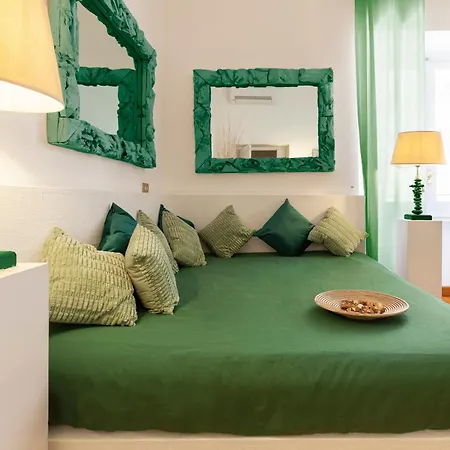 Spanish Steps Historic Apartment Rom